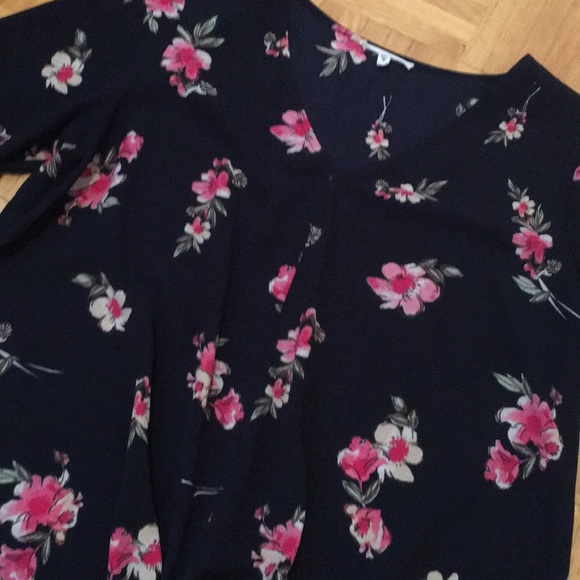 Pleione blouse M floral, bell sleeves tie waste - Picture 8 of 11